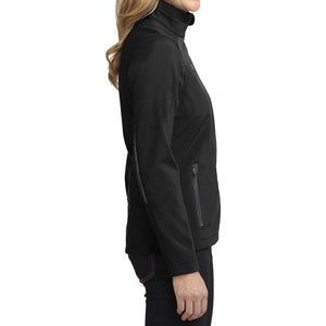 Vestes d'extérieur à coquille souple pour femmes pour la randonnée et les voyages Veste légère, imperméable et chaude et décontractée pour femmes - Product Image 3