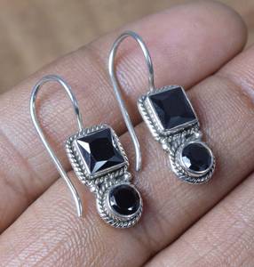 Black Onyx 925 Sterling Silver Gemstone Handmade Designer Customized <b>Earring</b> For Women Customized Fine <b>Piercing</b> Jewelry - Product Image 1