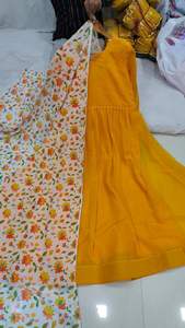 Georgette exclusive avec robe d'impression numérique et fabricant et fournisseur Dupatta de Surat au prix de gros - Product Image 5