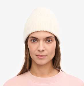 2025 Unique Style New Arrival <b>Winter</b> Warm Beanie Outdoor Sports Wear Wholesale Beanies <b>Cap</b> Custom Logo Jacquard Custom Logo - Product Image 1