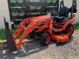 Tractor de Ruedas BX2380 de 70HP 4WD con Caja de Cambios y Bomba, 2022 - Equipo Agrícola de Alta Productividad - Product Image 3