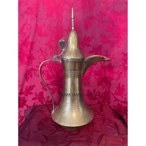 High Selling <b>Stainless</b> <b>Steel</b> Gold Color Saudi <b>Teapot</b> Arabic Dallah Handcrafted Eco-Friendly Tabletop Coffee Pot for Cafe Use - Product Image 5