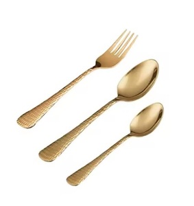 Restaurant-grade stainless steel <b>flatware</b> in bulk with 18/10 durability, ideal for large dining establishments in restaurants - Product Image 3