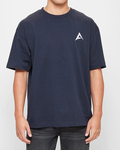 Top Trending 100% algodón Premium media manga y cuello redondo Camiseta para hombre con logotipo personalizado Impresión digital y bordado - Product Image 1