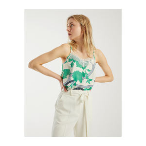 Ropa Deportiva de Yoga de Viscosa con Detalles de Encaje, de Alta Calidad, sin Mangas, Corte Regular, Muy Colorida, para Mujer - Product Image 5