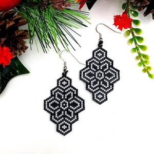 Pendientes de cuentas bohemias con flecos en cascada Andy de diseño turquesa, regalo de joyería único - Product Image 2