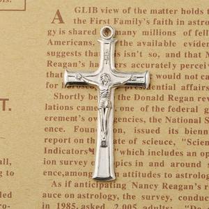 Jésus Croix Pendentif Collier Religieux Curcifix Icône Arts Chrétiens Artisanat Rectangle Métal Baptême Cadeau Usine En Gros - Product Image 6