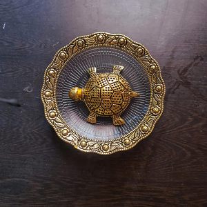 Fabriqué à la main Antique et moderne couleur argent aluminium métal tortue plaque Vaastu & Feng Shui décoration de la maison pour la paix prospérité - Product Image 4