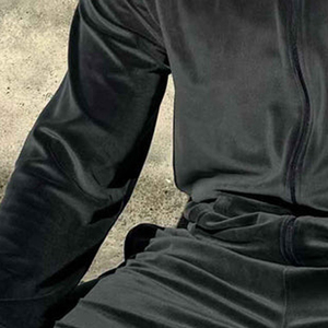 Trajes de dos piezas con logotipo personalizado de alta calidad Conjuntos de chándal liso de color sólido para hombres - Product Image 5