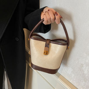 Sac à main fourre-tout en cuir seau rétro pour femmes trois sangles Designer doublure en PU fermeture à glissière motif géométrique à la mode pour l'été - Product Image 4