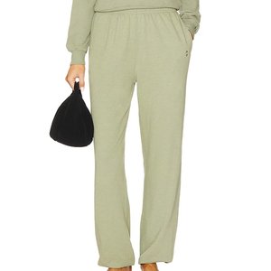 Survêtements personnalisés en gros, vert menthe, à capuche, pour femmes, respirants, pour l'extérieur, style streetwear, costumes pour femmes - Product Image 4