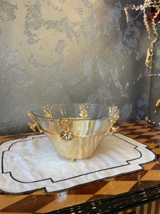 Lujoso soporte de chocolate hecho a mano en forma redonda con soporte de chocolate pulido dorado para servir chocolate y postre - Product Image 3