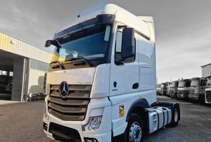 Kullanılmış Merce des- Ben z Actros 1851 ağır kamyon