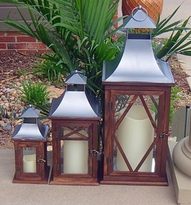 โคมไฟสำหรับการใช้งานกลางแจ้งที่มีการสร้างเหล็กและแทรกแก้วเหมาะกับเทียน3 "x 9" เงาและเคลือบในทุกสี - Product Image 1