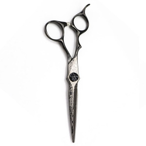 กรรไกรตัดผมสแตนเลส6.5นิ้วสีเทาและสีดำ - Product Image 3