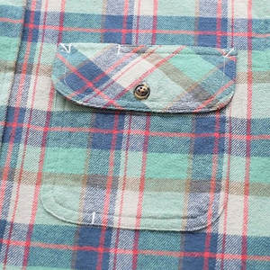 Chemises pour hommes en tissu durable, chemises à boutons pour hommes pour le travail de bureau, les sorties décontractées et les voyages - Product Image 4