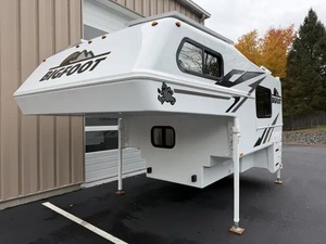 2026 Bigfoot Rv 1500 C9.5FS Short Bed FOR SALE - Product Image 6