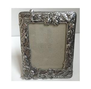 Les cadres en aluminium de qualité supérieure rehaussent les intérieurs modernes avec des lignes épurées, une résistance durable et un attrait contemporain raffiné. - Product Image 5