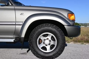 OFFRE SPÉCIALE! Vente aux enchères pour concessionnaires : Land Cruiser 1997 AWD/4WD - Product Image 4