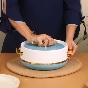 Casserole de luxe en or avec une finition élégante, parfaite pour les événements de buffet de table de mariage et la décoration de cuisine moderne de l'Inde - Product Image 4