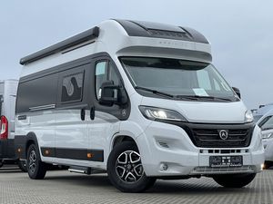 Autocaravana de Lujo para Viajes Familiares Todoterreno, en Venta en EE. UU. y Europa - Product Image 3