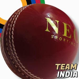 ลูกคริกเก็ตหนังสีแดงคุณภาพพรีเมียมเย็บสองชั้น Mahaplay Top Impact ขนาด 22.9 ซม. สำหรับฝึกซ้อมมืออาชีพ บรรจุในกล่องขนาดกะทัดรัดสำหรับใช้งานกลางแจ้ง - Product Image 2