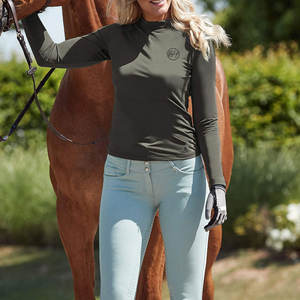 Camiseta de entrenamiento para mujer de alta calidad Diseño de logotipo personalizado Ropa ligera de etiqueta privada - Product Image 6