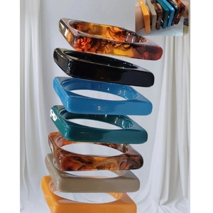 Pulseras de Resina Impermeables de Primera Calidad para Mujer con Tonos de Color Ricos, Colores Personalizados, Estilo Bonito para Bodas y Fiestas - Product Image 3