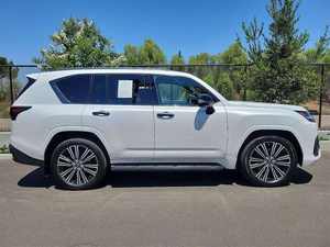 LIMPIO 2024 L e x u s LX 600 Lujo AWD - Product Image 6