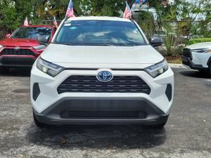 รถยนต์โตโยต้า RAV4 ไฮบริด LE AWD ปี 2024 มือสอง - Product Image 2