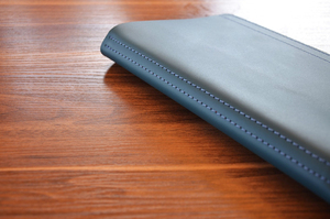 Cubierta de menú de cuero repujado de media letra A5 personalizada, carpeta de restaurante de doble pliegue, suministros para hotel y restaurante - Product Image 6