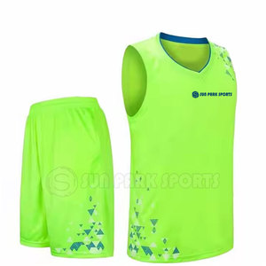 Uniforme 7 contra 7 Más Vendido, Alta Calidad, Cómodo, Transpirable, Ligero, 100% Poliéster, Personalizable para Unisex - Product Image 2