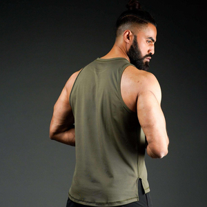 เสื้อกล้ามระบายอากาศแห้งเร็วสำหรับผู้ชายชุดออกกำลังกายกล้ามเนื้อรอบชายเสื้อออกกำลังกายแบบกำหนดเอง - Product Image 6