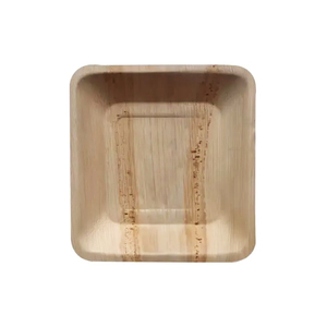 Assiettes carrées jetables en feuilles de palmier biodégradables durables et écologiques pour mariages et événements - Product Image 1