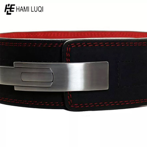 Cinturón de Levantamiento de Pesas Personalizado Gym Power Upgrade - Cinturón de Halterofilia de 13 mm con Palanca para un Soporte Óptimo - Product Image 4