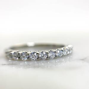 Banda de eternidad de moissanita de corte redondo de 2mm | Anillo de bodas con punta completa | Joyería fina de aniversario nupcial de oro y plata OEM - Product Image 6