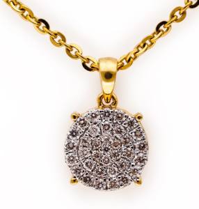 Collier pendentif en diamant rond en or personnalisé pour femmes Cadeau d'anniversaire - Product Image 1