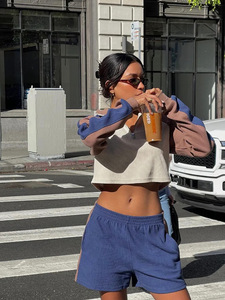 Ensemble deux pièces décontracté pour femmes à la mode imprimé vintage coupe ample haut court à manches longues et pantalon élastique grande taille - Product Image 6