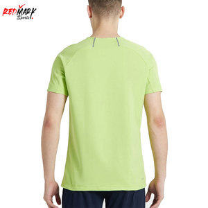 เสื้อยืดคอกลมสำหรับผู้ชายผ้าสักหลาดผ้าฝ้าย100% ออกแบบได้ตามต้องการพร้อมโลโก้ - Product Image 3