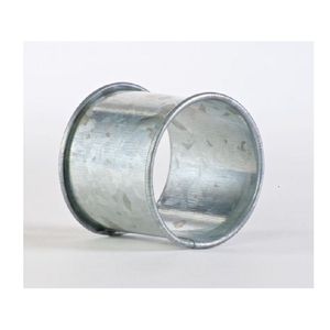 Ensemble de ronds de serviette en aluminium faits à la main dans un fini poli miroir Parfait pour une vaisselle abordable Décor élégant - Product Image 2