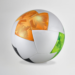 Balón de fútbol híbrido de PU de alta calidad, paneles de diferentes colores para partidos y entrenamientos internacionales - Product Image 4