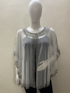 เสื้อยืดคอกลมแขนสั้นสำหรับผู้หญิงผ้าตาข่ายนิ่มปักเลื่อมงานปาร์ตี้สุดหรู - Product Image 4