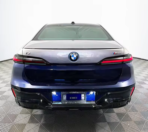 VENTES 2024 BMM-W I7 M70 Faible kilométrage Industriel DIY OEM Garantie 1 an Fabriqué en PL - Product Image 2