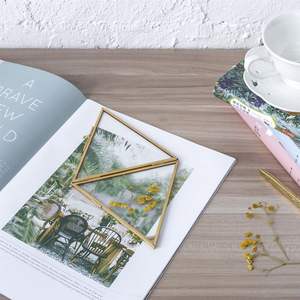 Cadre photo hexagonal en verre de luxe, design moderne élégant, nouveau design décoratif, qualité supérieure, fabrication artisanale, couleur personnalisée - Product Image 2