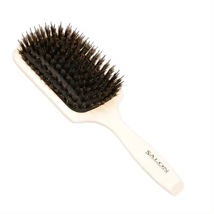 Brosse à cheveux en bois de couleur naturelle ionique avec fonction rembourrée en poils de porc-épic - Product Image 2
