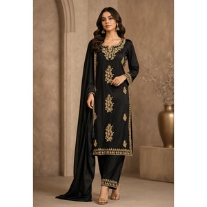 Deslumbra a todos con nuestro impresionante conjunto de Kurta Palazzo de satén negro bordado para mujer con Dupatta, diseñado para hacerse el centro de atención. - Product Image 1