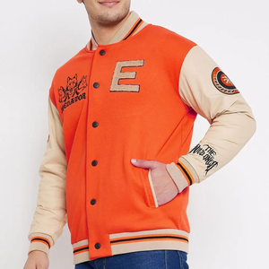 Chaqueta Universitaria Formal Personalizada para Hombre con Parches Bordados, Impermeable y Cortavientos, Estilo Vintage para Uso en Exteriores en Invierno - Product Image 4