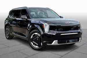Vehículo Usado 2024 EV9 Land AWD en Excelentes Condiciones, Asientos de Cuero, Cámara Trasera, Volante a la Izquierda, en Buen Estado - Product Image 5