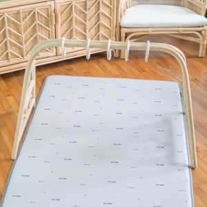 Cadre de gymnase pour bébé en rotin avec ensemble de jouets suspendus pour bébé nourrisson Meilleure vente d'équipements de jeu pour enfants en intérieur Accessoires de crèche - Product Image 5