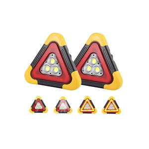 Lámpara de Advertencia de Seguridad Vial Myrva, Paquete de 2, LED Intermitente, Triangular, Reflectante, con Montaje en el Suelo, Alimentada por Batería - Product Image 4